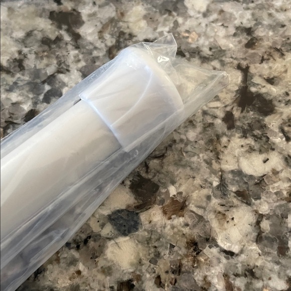 6 Pack Tension Rods - Picture 3 of 3